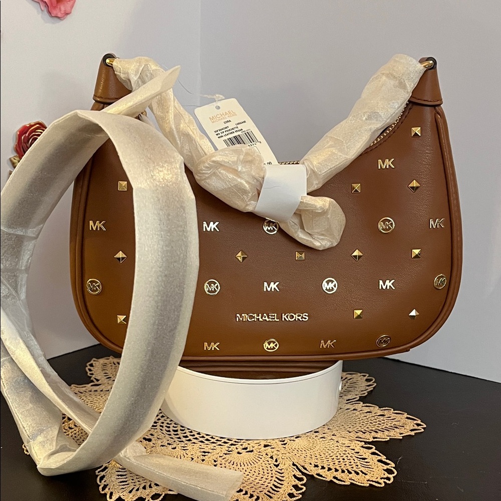 NWT Michael Kors Tan Cora Shoulder Bag with Gold Accents